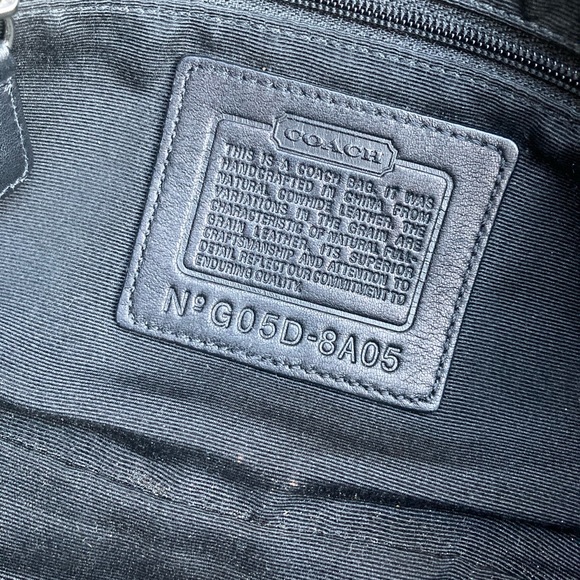 Coach - Picture 9 of 9